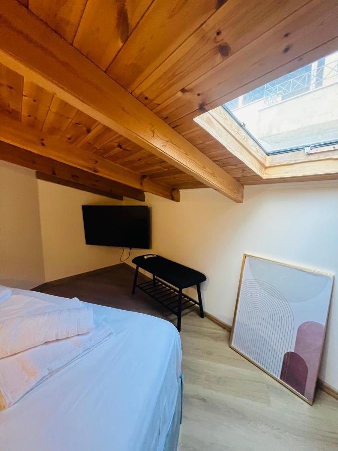 Τwisted Loft Apartment Kavála ภายนอก รูปภาพ