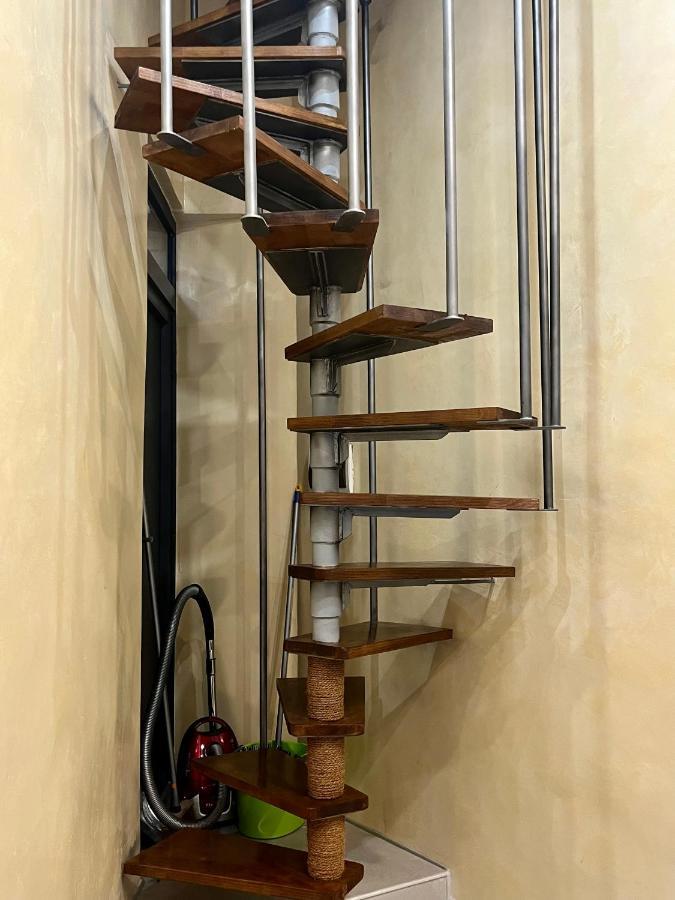 Τwisted Loft Apartment Kavála ภายนอก รูปภาพ